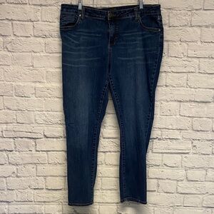 Kut from the Kloth Boyfriend Jeans Size 18W